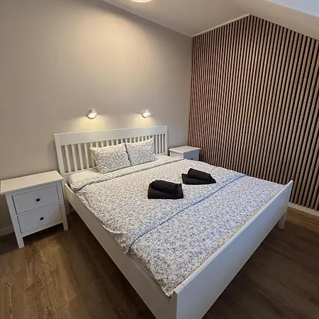 New 5 - Self Check In, With Parking Apartamento *