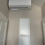 New 5 - Self Check In, With Parking Μπρατισλάβα